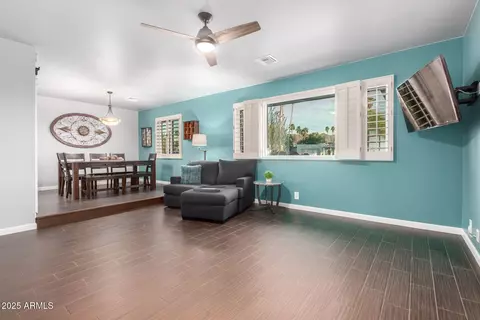 Living - 3532 E North Ln, Phoenix, AZ 85028 photo 1 of 3