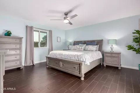 Bedroom - 3532 E North Ln, Phoenix, AZ 85028 photo 3 of 5