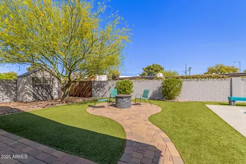 Exterior - 3532 E North Ln, Phoenix, AZ 85028 photo 5 of 28