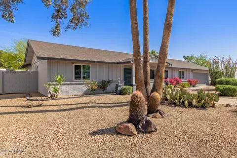 Exterior - 3532 E North Ln, Phoenix, AZ 85028 photo 27 of 28