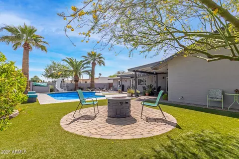 Exterior - 3532 E North Ln, Phoenix, AZ 85028 photo 12 of 28