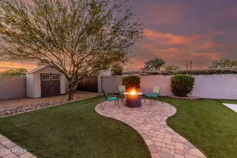 Exterior - 3532 E North Ln, Phoenix, AZ 85028 photo 4 of 28