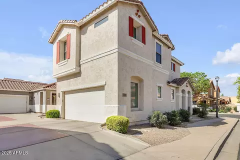935 E Redondo Dr, Gilbert, AZ 85296 photo 2