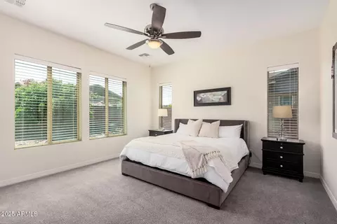 3269 E Ironside Ln, Gilbert, AZ 85298 photo 9