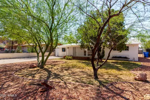 1141 Eva St, Phoenix, AZ 85020 photo 3