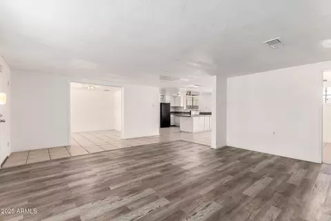 1141 Eva St, Phoenix, AZ 85020 photo 7