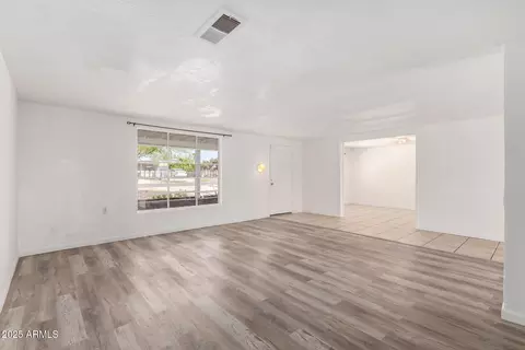 1141 Eva St, Phoenix, AZ 85020 photo 6