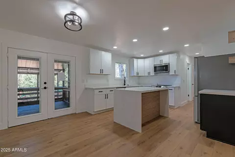 Kitchen - 715 E Skyway Ct, Payson, AZ 85541 photo 2 of 6