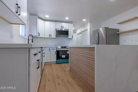 Kitchen - 715 E Skyway Ct, Payson, AZ 85541 photo 3 of 6