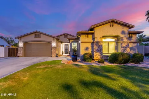 5639 S Four Peaks Pl, Chandler, AZ 85249