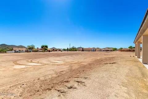 Exterior - 34889 N 3rd St, Phoenix, AZ 85086 photo 9 of 9