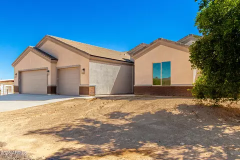Exterior - 34889 N 3rd St, Phoenix, AZ 85086 photo 4 of 9