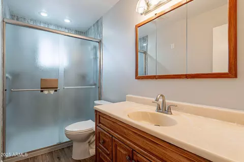 Bath - 10437 E Boulder Dr, Apache Junction, AZ 85120 photo 1 of 4