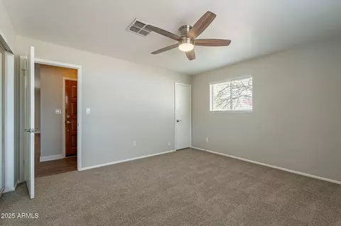 Bedroom - 10437 E Boulder Dr, Apache Junction, AZ 85120 photo 1 of 5