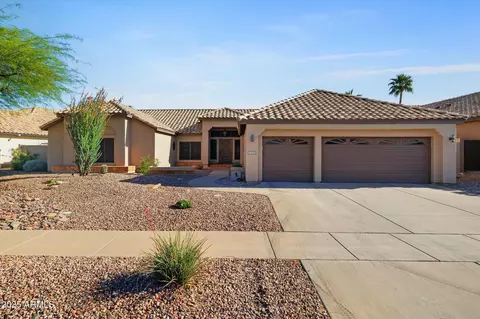 2449 E Desert Flower Ln, Phoenix, AZ 85048