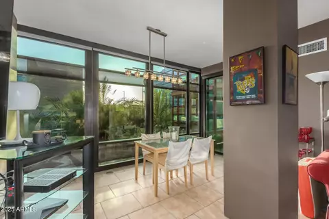 Dining - 4808 N 24th St #527, Phoenix, AZ 85016 photo 1 of 2
