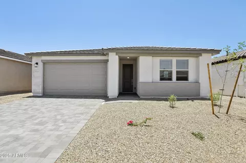 9543 W Parkway Dr, Tolleson, AZ 85353
