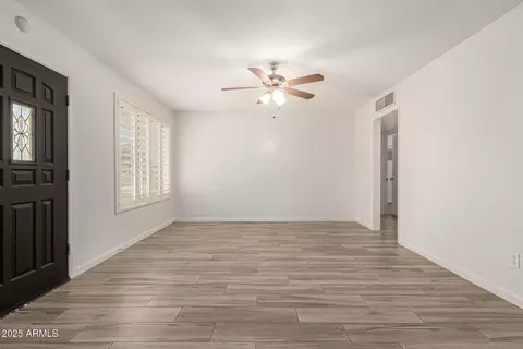 2808 W Lawrence Rd, Phoenix, AZ 85017 photo 7