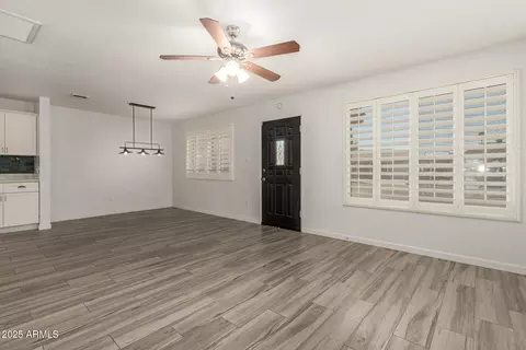 2808 W Lawrence Rd, Phoenix, AZ 85017 photo 4