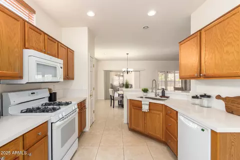19740 N Wind Rose Way, Surprise, AZ 85374