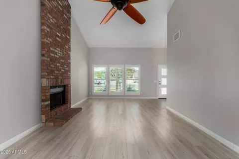 4525 E Desert View Dr, Phoenix, AZ 85044 photo 15