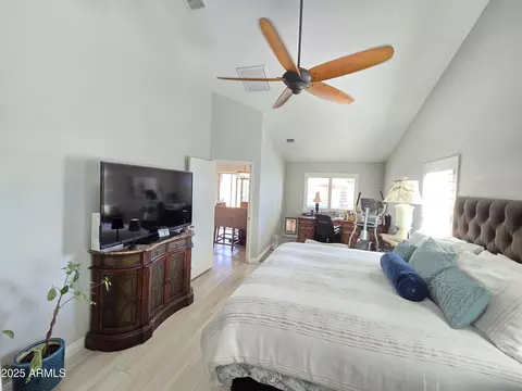 4525 E Desert View Dr, Phoenix, AZ 85044 photo 31