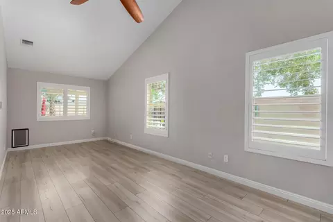 4525 E Desert View Dr, Phoenix, AZ 85044 photo 27