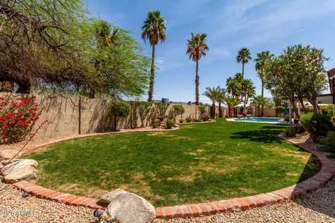 4525 E Desert View Dr, Phoenix, AZ 85044 photo 61
