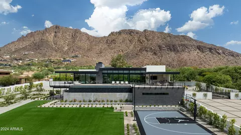 5814 E Camelback Rd, Phoenix, AZ 85018