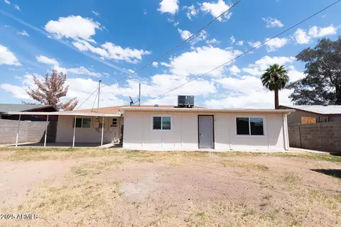 Exterior - 3128 N 40th Ave, Phoenix, AZ 85019 photo 2 of 2
