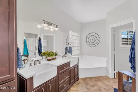Bath - 645 S 54th St, Mesa, AZ 85206 photo 1 of 6