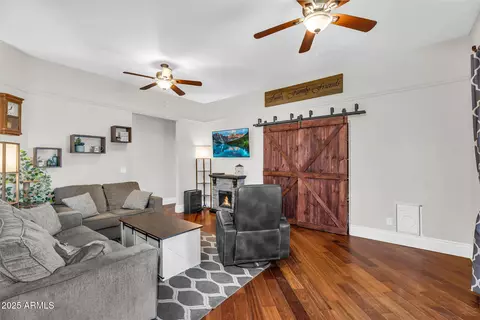 Living - 645 S 54th St, Mesa, AZ 85206 photo 2 of 4