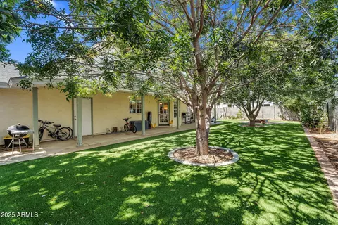 Exterior - 645 S 54th St, Mesa, AZ 85206 photo 6 of 16
