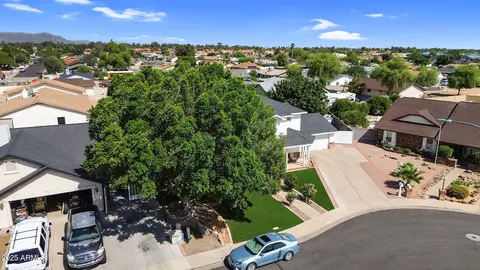 View/Area - 645 S 54th St, Mesa, AZ 85206 photo 2 of 12