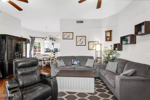 Living - 645 S 54th St, Mesa, AZ 85206 photo 3 of 4