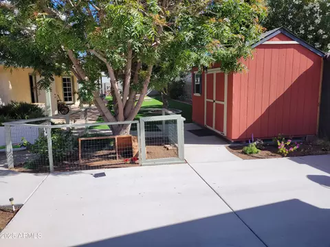 Exterior - 645 S 54th St, Mesa, AZ 85206 photo 11 of 16