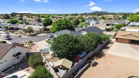 View/Area - 645 S 54th St, Mesa, AZ 85206 photo 10 of 12