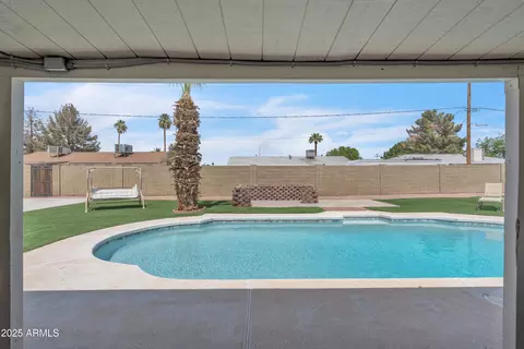 530 E Draper St, Mesa, AZ 85203 photo 9