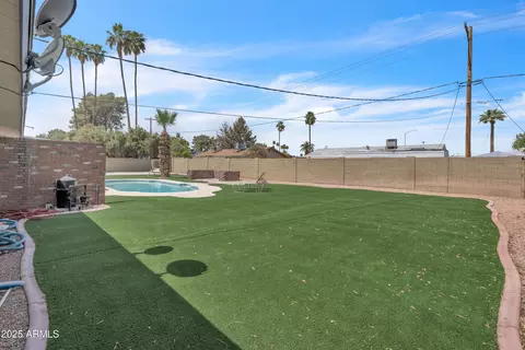 530 E Draper St, Mesa, AZ 85203 photo 6