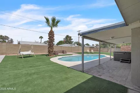 530 E Draper St, Mesa, AZ 85203 photo 4