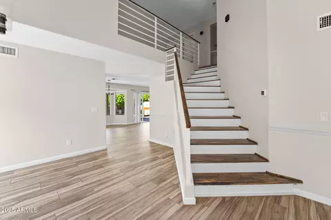 332 N Cobblestone St, Gilbert, AZ 85234 photo 7