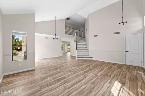 332 N Cobblestone St, Gilbert, AZ 85234 photo 6
