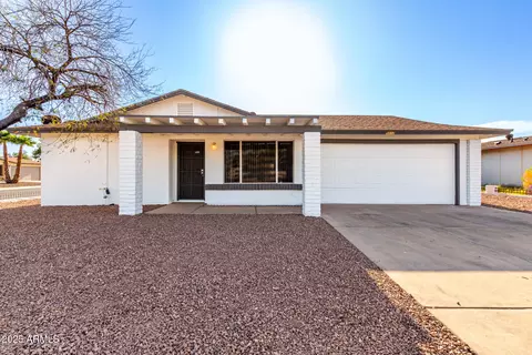 5602 N 69th Dr, Glendale, AZ 85303