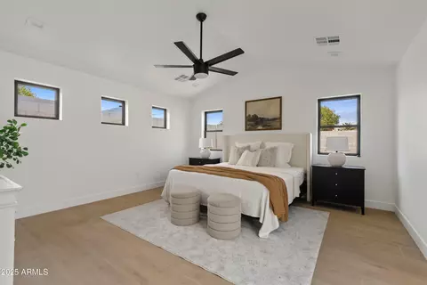 2546 E Roma Ave, Phoenix, AZ 85016 photo 25
