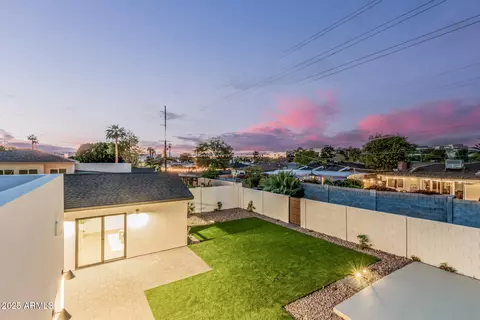 2546 E Roma Ave, Phoenix, AZ 85016 photo 9