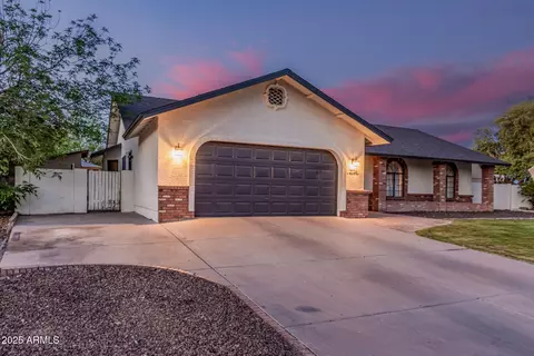 2726 E Hale St, Mesa, AZ 85213 photo 4