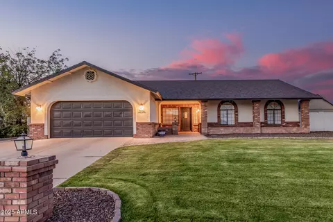 2726 E Hale St, Mesa, AZ 85213 photo 2
