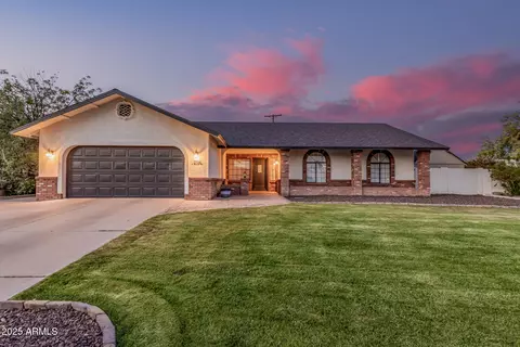 2726 E Hale St, Mesa, AZ 85213 photo 5