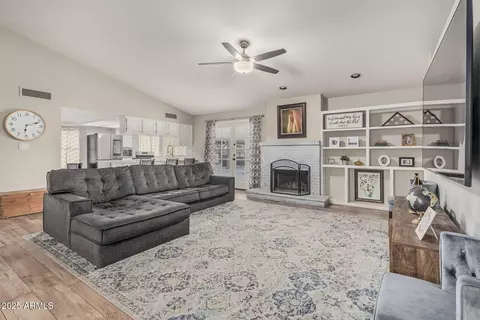 2726 E Hale St, Mesa, AZ 85213 photo 9