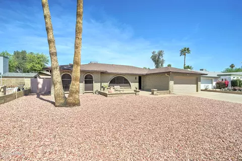 5228 W Echo Ln, Glendale, AZ 85302